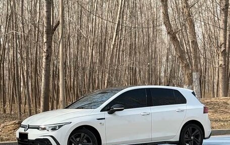 Volkswagen Golf VIII, 2023 год, 1 986 000 рублей, 8 фотография