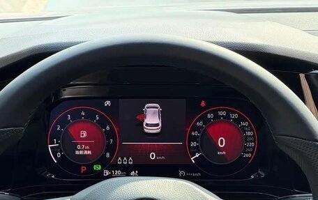 Volkswagen Golf VIII, 2023 год, 1 986 000 рублей, 16 фотография