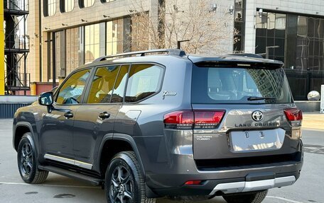 Toyota Land Cruiser, 2022 год, 13 500 000 рублей, 7 фотография