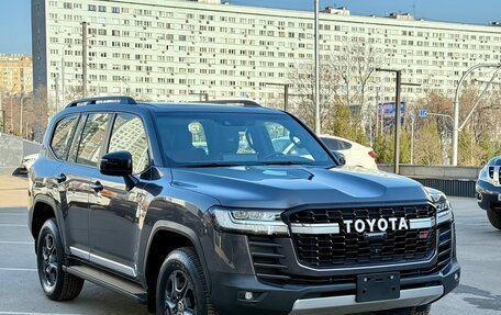 Toyota Land Cruiser, 2022 год, 13 500 000 рублей, 3 фотография