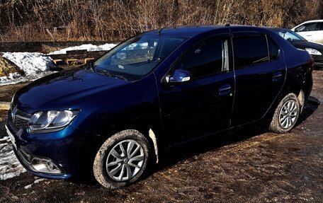 Renault Logan II, 2015 год, 720 000 рублей, 3 фотография