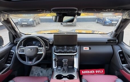 Toyota Land Cruiser, 2022 год, 13 500 000 рублей, 36 фотография