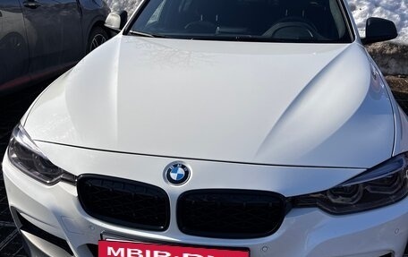 BMW 3 серия, 2018 год, 2 780 000 рублей, 15 фотография