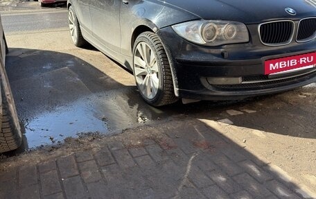 BMW 1 серия, 2011 год, 870 000 рублей, 4 фотография