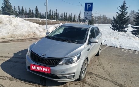 KIA Rio III рестайлинг, 2017 год, 1 380 000 рублей, 3 фотография