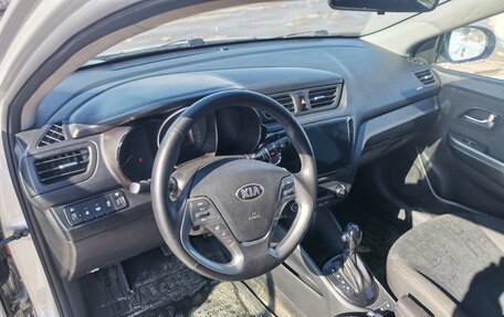 KIA Rio III рестайлинг, 2017 год, 1 380 000 рублей, 7 фотография