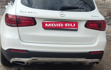 Mercedes-Benz GLC, 2021 год, 4 200 000 рублей, 3 фотография