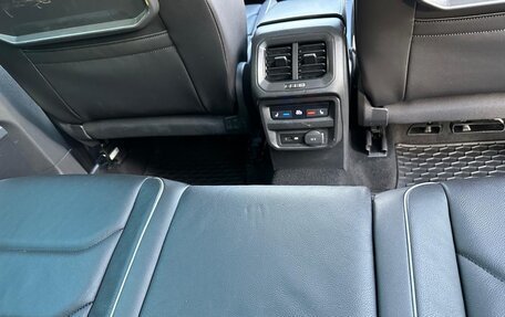 Volkswagen Tiguan II, 2020 год, 3 569 000 рублей, 12 фотография