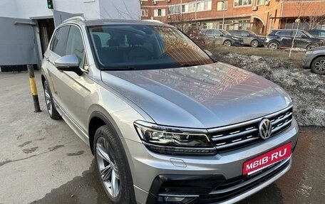 Volkswagen Tiguan II, 2020 год, 3 569 000 рублей, 3 фотография