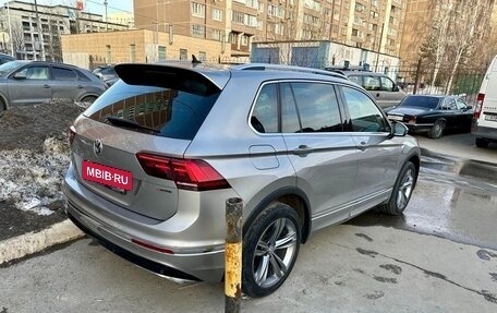 Volkswagen Tiguan II, 2020 год, 3 569 000 рублей, 8 фотография
