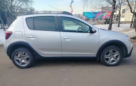 Renault Sandero II рестайлинг, 2019 год, 1 150 000 рублей, 8 фотография