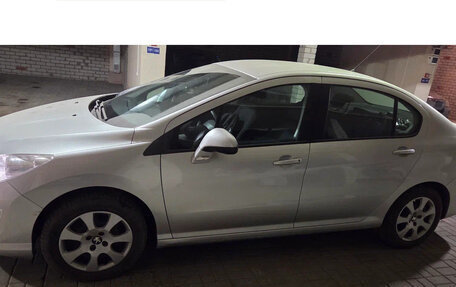 Peugeot 408 I рестайлинг, 2012 год, 980 000 рублей, 2 фотография