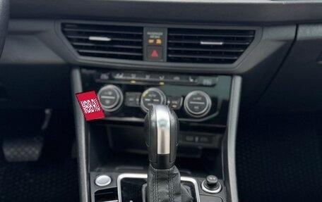 Volkswagen Jetta VII, 2020 год, 1 850 000 рублей, 19 фотография