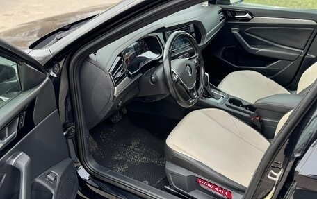 Volkswagen Jetta VII, 2020 год, 1 850 000 рублей, 26 фотография