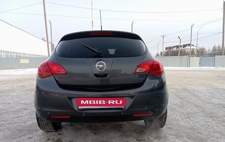 Opel Astra J, 2010 год, 600 000 рублей, 4 фотография
