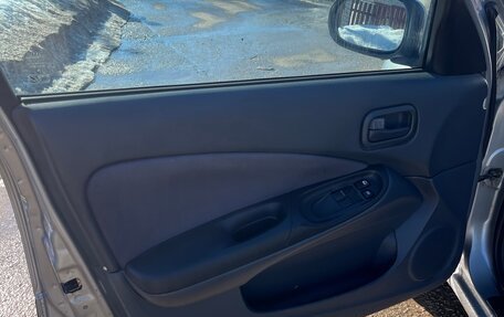 Nissan Almera, 2004 год, 405 000 рублей, 13 фотография