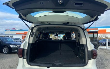 Infiniti QX56, 2013 год, 2 650 000 рублей, 7 фотография