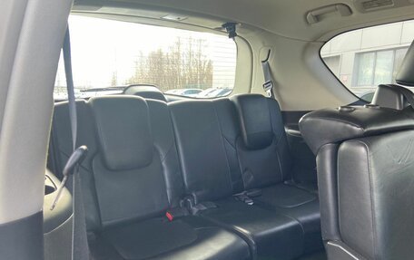 Infiniti QX56, 2013 год, 2 650 000 рублей, 14 фотография