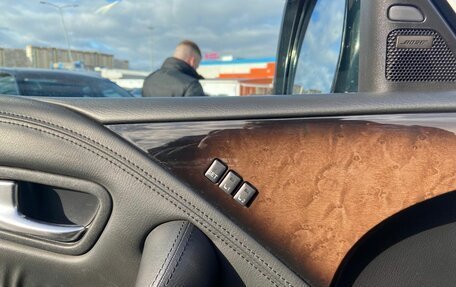 Infiniti QX56, 2013 год, 2 650 000 рублей, 19 фотография