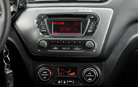 KIA Rio III рестайлинг, 2013 год, 850 000 рублей, 16 фотография