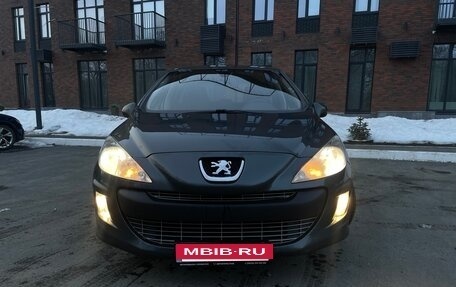Peugeot 308 II, 2011 год, 529 000 рублей, 3 фотография