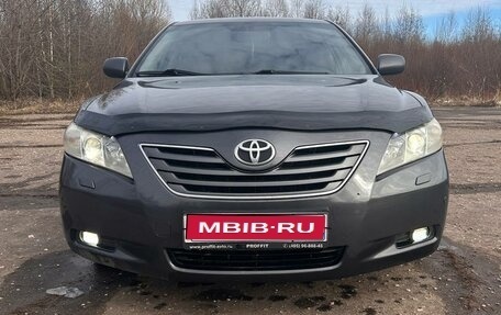 Toyota Camry, 2007 год, 1 050 000 рублей, 1 фотография