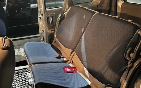 Toyota Sienta I, 2005 год, 800 000 рублей, 9 фотография