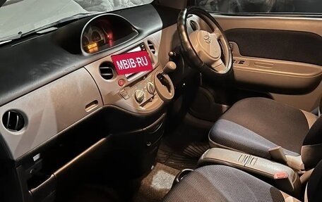 Toyota Sienta I, 2005 год, 800 000 рублей, 7 фотография