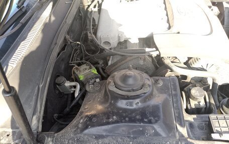 KIA Magentis I, 2004 год, 215 000 рублей, 11 фотография