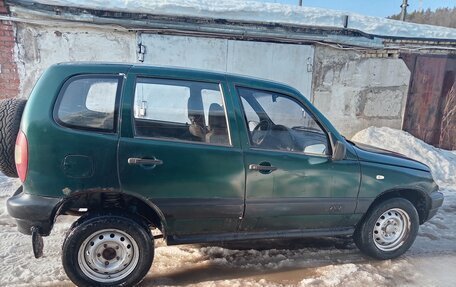 Chevrolet Niva I рестайлинг, 2004 год, 169 000 рублей, 8 фотография