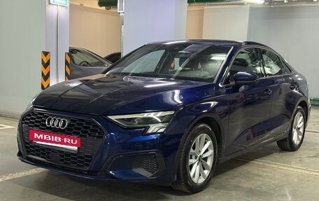 Audi A3, 2021 год, 2 850 000 рублей, 2 фотография