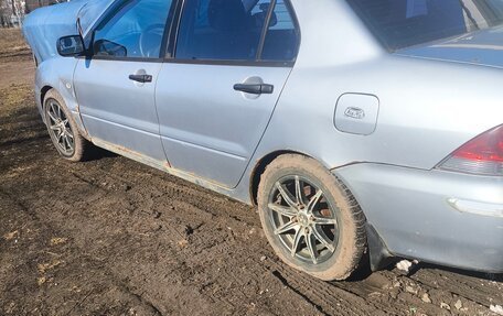 Mitsubishi Lancer IX, 2003 год, 250 000 рублей, 2 фотография