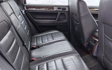 Volkswagen Touareg III, 2008 год, 1 300 000 рублей, 17 фотография