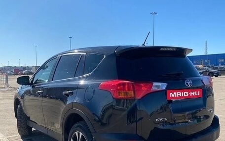 Toyota RAV4, 2013 год, 1 690 000 рублей, 4 фотография