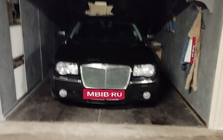 Chrysler 300C II, 2007 год, 1 500 000 рублей, 2 фотография