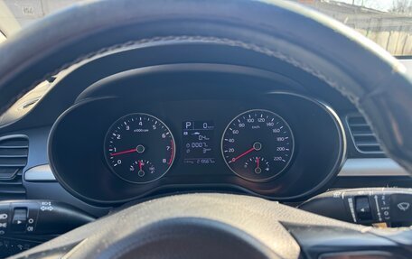 KIA Rio IV, 2017 год, 635 000 рублей, 10 фотография