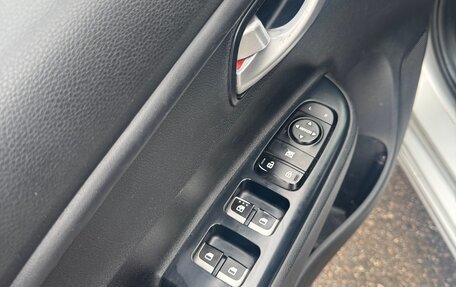 KIA Rio IV, 2017 год, 635 000 рублей, 11 фотография