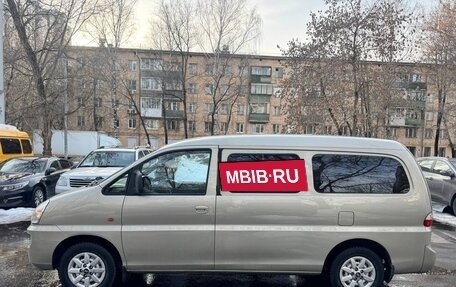 Hyundai H-1 II рестайлинг, 2007 год, 1 355 000 рублей, 3 фотография