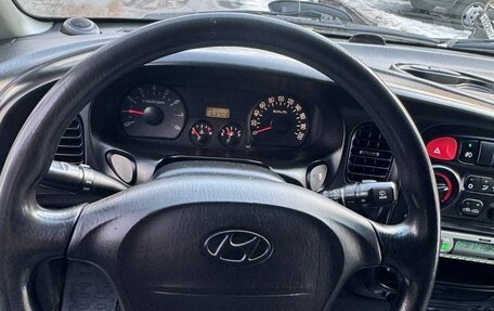 Hyundai H-1 II рестайлинг, 2007 год, 1 355 000 рублей, 11 фотография