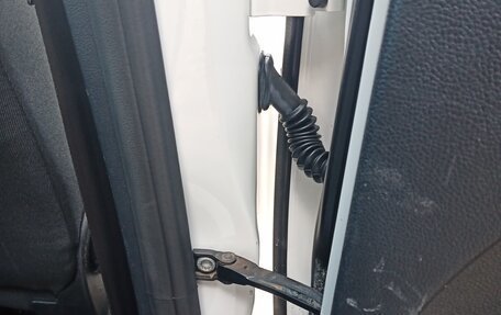 Skoda Yeti I рестайлинг, 2014 год, 1 350 000 рублей, 22 фотография