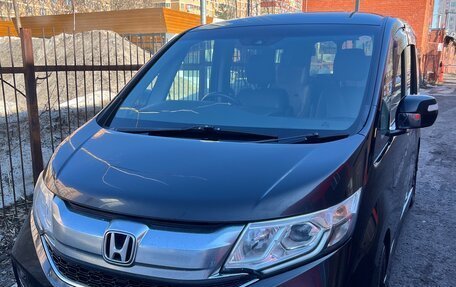 Honda Stepwgn IV, 2015 год, 1 780 000 рублей, 3 фотография