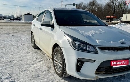 KIA Rio IV, 2018 год, 1 400 000 рублей, 4 фотография