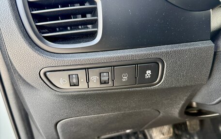 KIA Rio IV, 2018 год, 1 400 000 рублей, 14 фотография