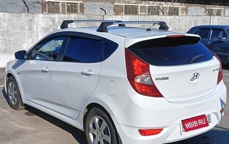 Hyundai Solaris II рестайлинг, 2013 год, 755 755 рублей, 2 фотография