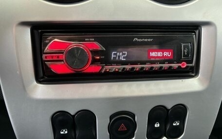 Renault Sandero I, 2014 год, 759 000 рублей, 10 фотография