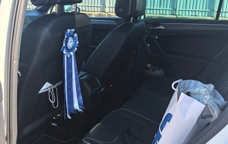 Volkswagen Tiguan II, 2021 год, 3 400 000 рублей, 12 фотография