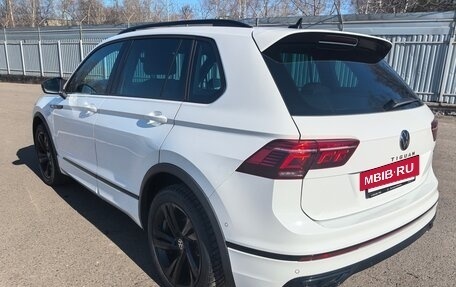 Volkswagen Tiguan II, 2021 год, 3 400 000 рублей, 4 фотография