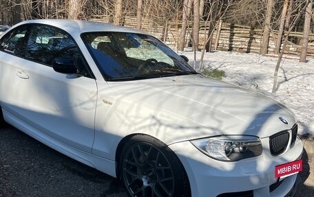 BMW 1 серия, 2011 год, 3 100 000 рублей, 5 фотография