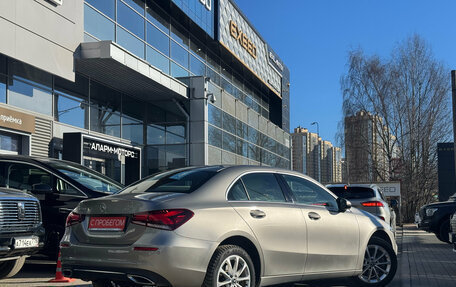 Mercedes-Benz A-Класс, 2019 год, 1 929 000 рублей, 6 фотография