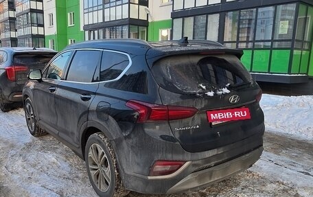Hyundai Santa Fe IV, 2018 год, 2 000 000 рублей, 3 фотография